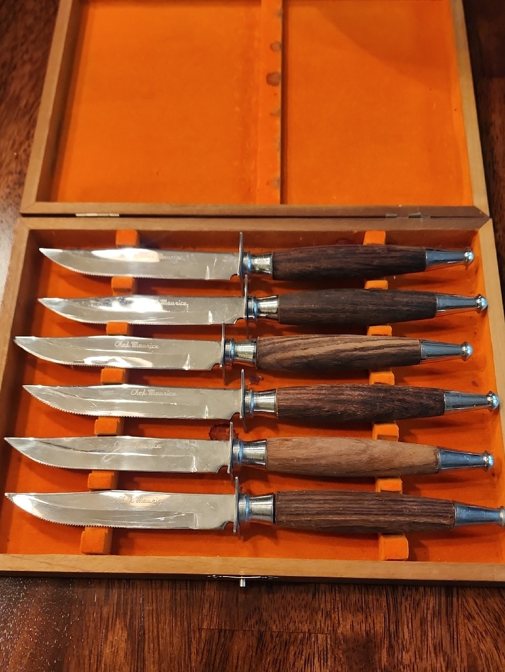 Chef Maurice Stainless Steel Japan Steak Knives with Wood Handles Wood Box MCM
